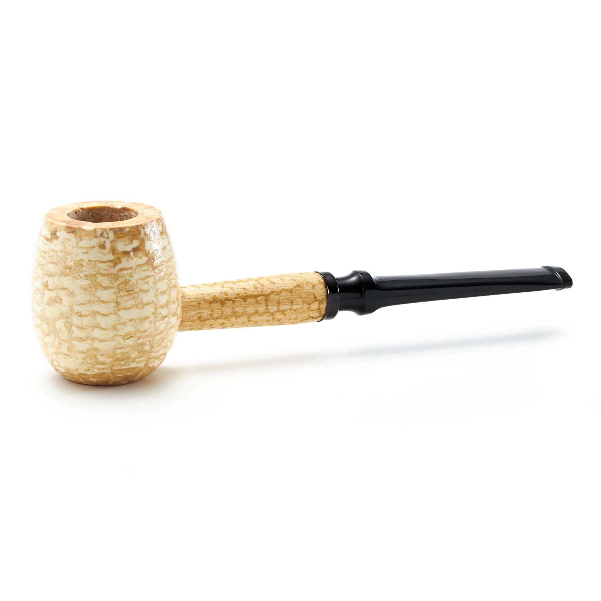 Missouri Meerschaum Diplomat Apple pipe with a smooth wooden finish, classic shape, and polished briar design.